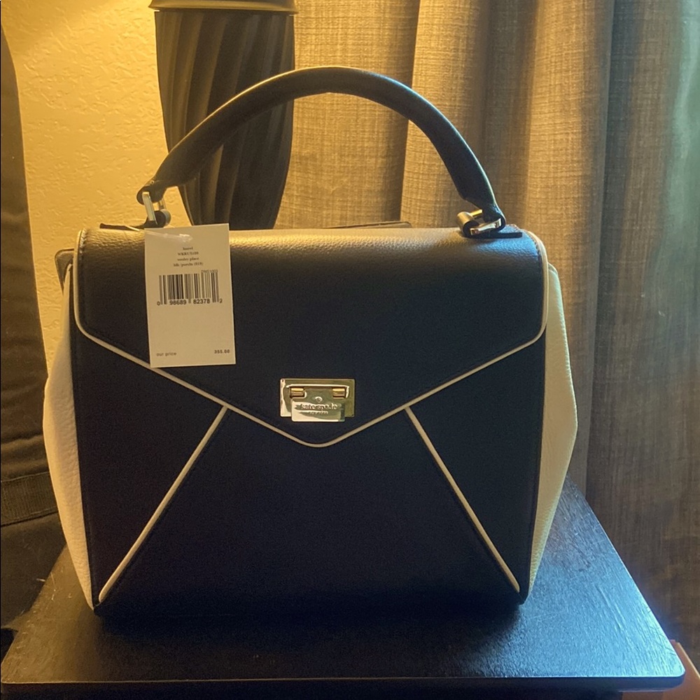 Elegant Kate spade laurel wesley place Black and Cream Handbag, new with tag